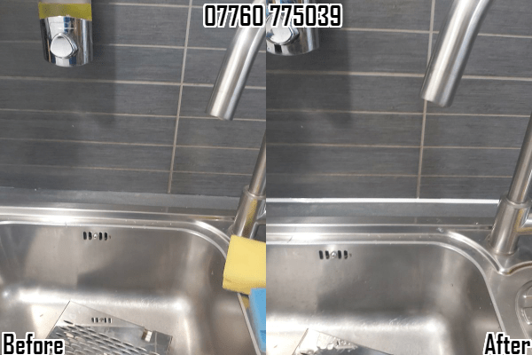 Silicone replacement, grout re-colouring or tile cleaning in your bathrooms or kitchens throughout the UK 07760 775039